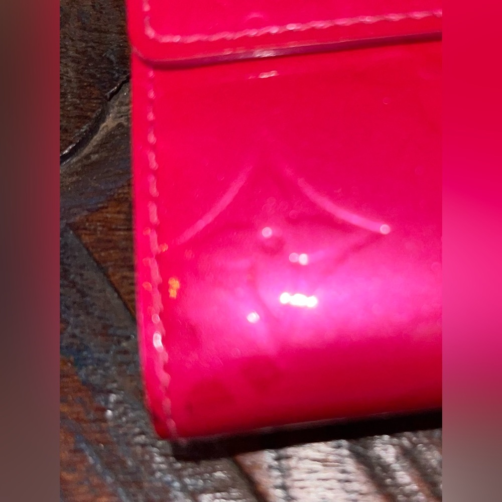 ULTRA RARE HTF LOUIS VUITTON Vernis Barbie Hot Pink Wallet - Picture 3 of 12